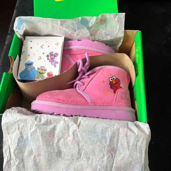 Ugg x Sesame Street neumel boots pink 9 toddler - Picture 8 of 15